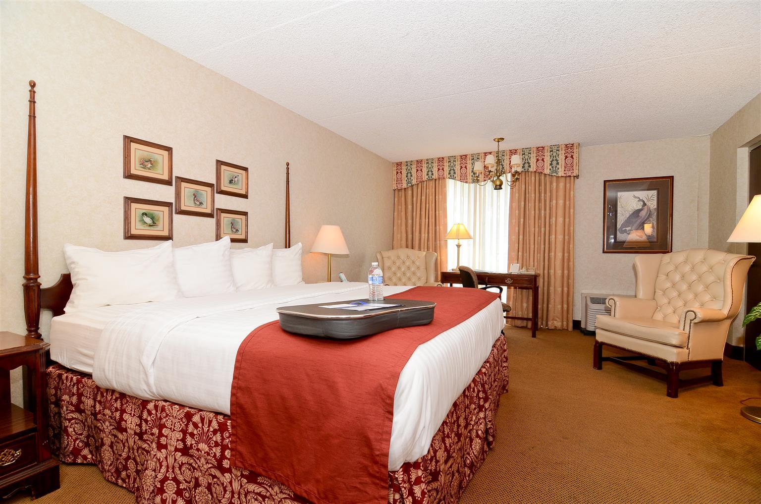 Best Western Lafayette Executive Plaza Room photo