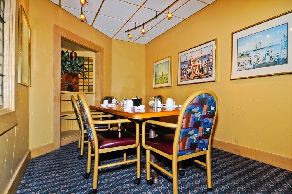 Best Western Lafayette Executive Plaza Restaurant photo