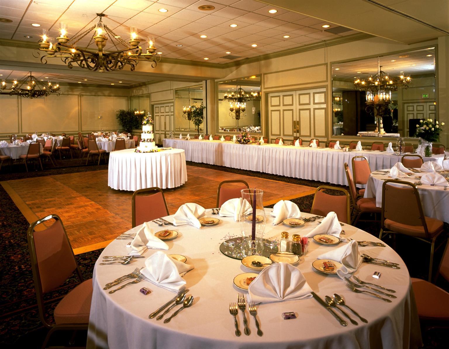 Best Western Lafayette Executive Plaza Exterior photo